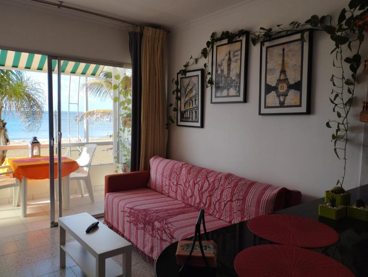 Beach And Sunset Las Palmas de Gran Canaria Exterior photo
