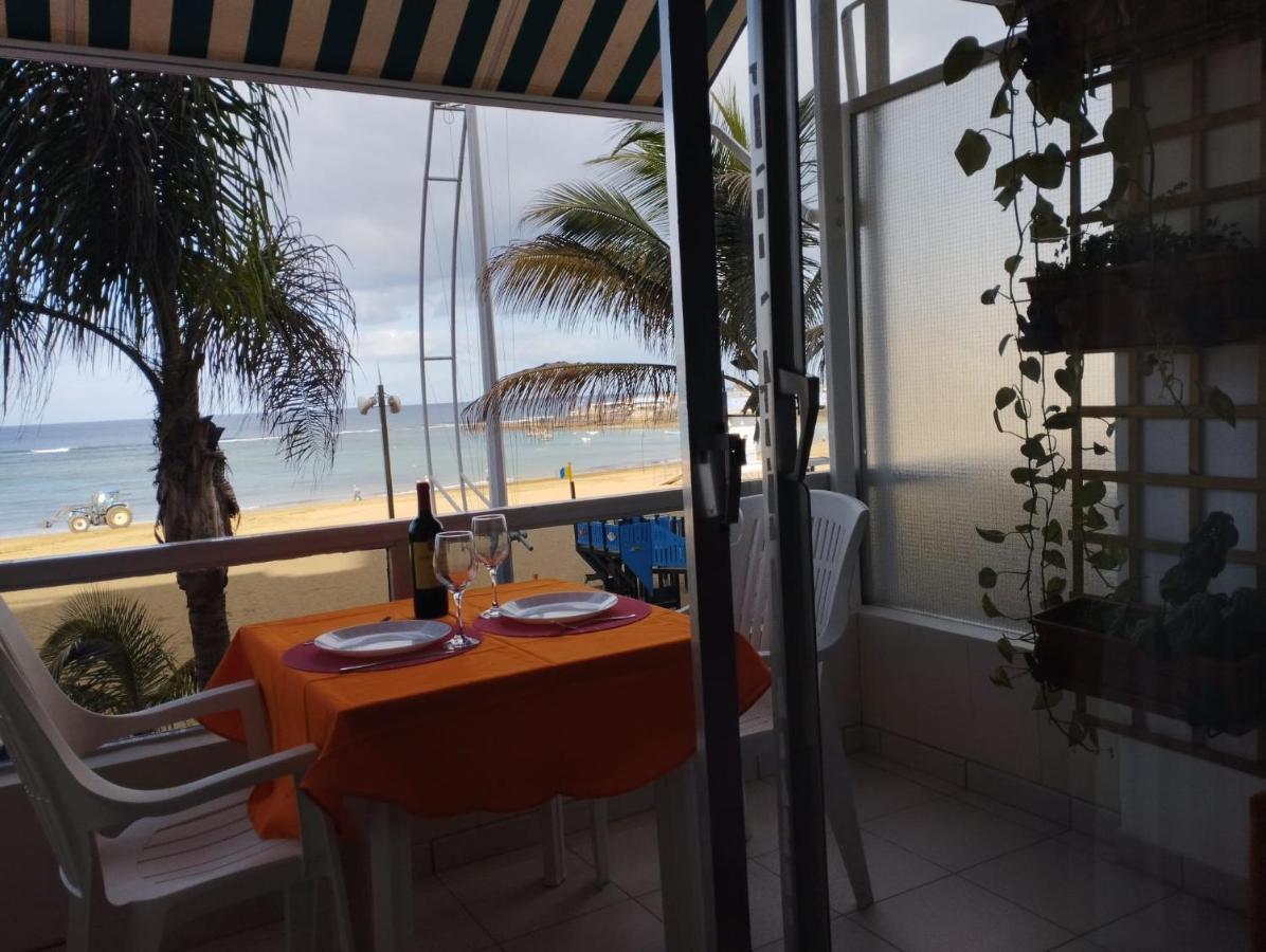 Beach And Sunset Las Palmas de Gran Canaria Exterior photo