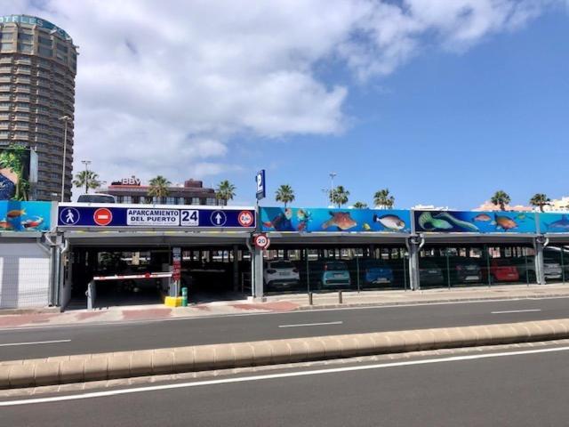 Beach And Sunset Las Palmas de Gran Canaria Exterior photo